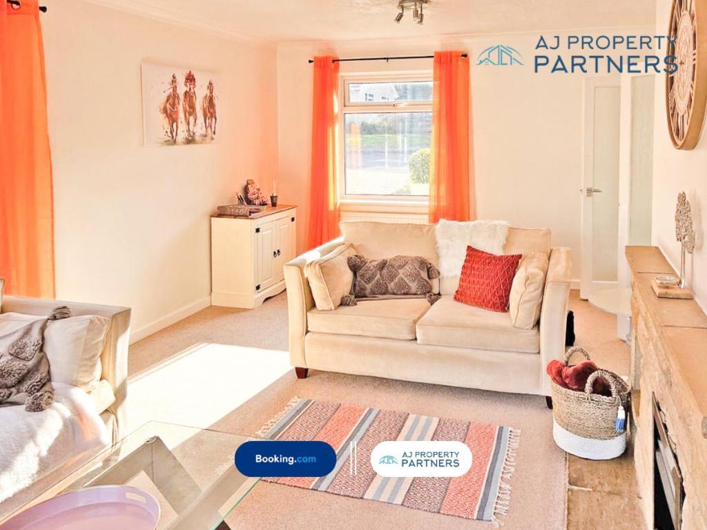 Premium Deal L Hill View Home L Last-Minute Offer L Cheltenham L Aj Properties L Perfect For Short Or Long Stays L 4Beds 4Bedrooms Экстерьер фото